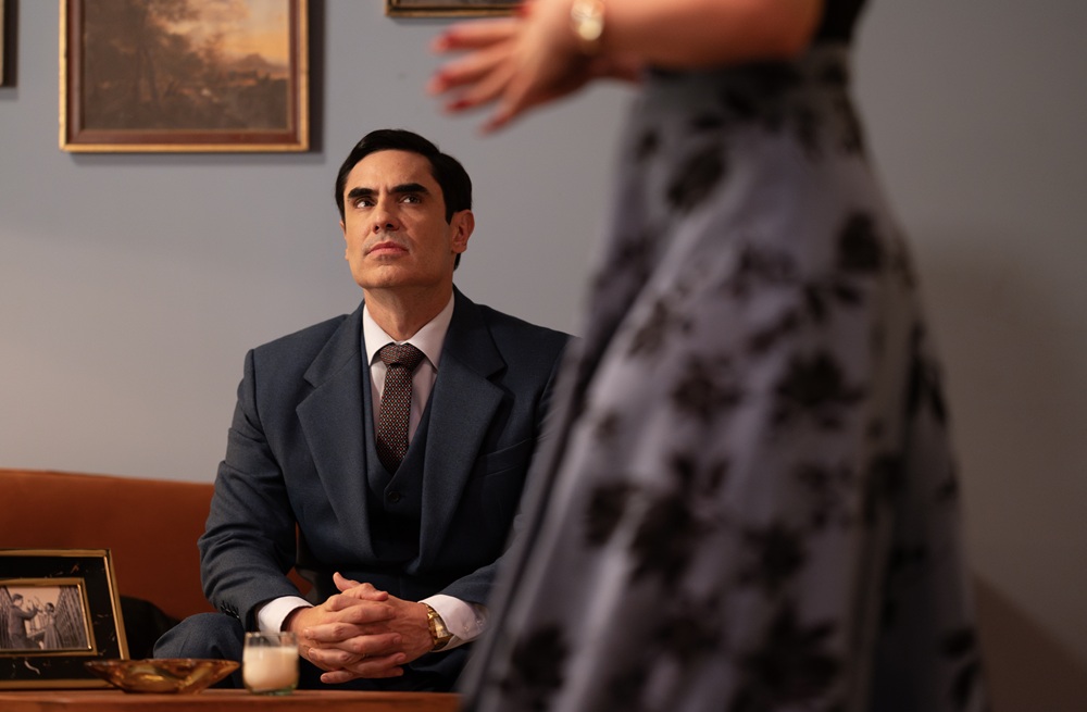 Lincoln Palomeque estrena la segunda temporada de CONSUELO, producción original de ViX